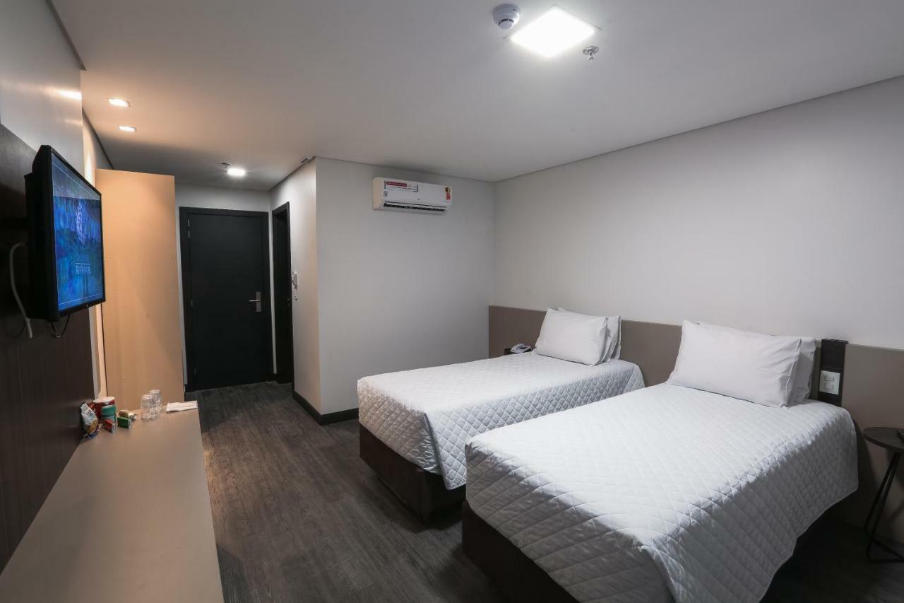 Dall'Onder Axten Hotel كاكسياس دو سول المظهر الخارجي الصورة